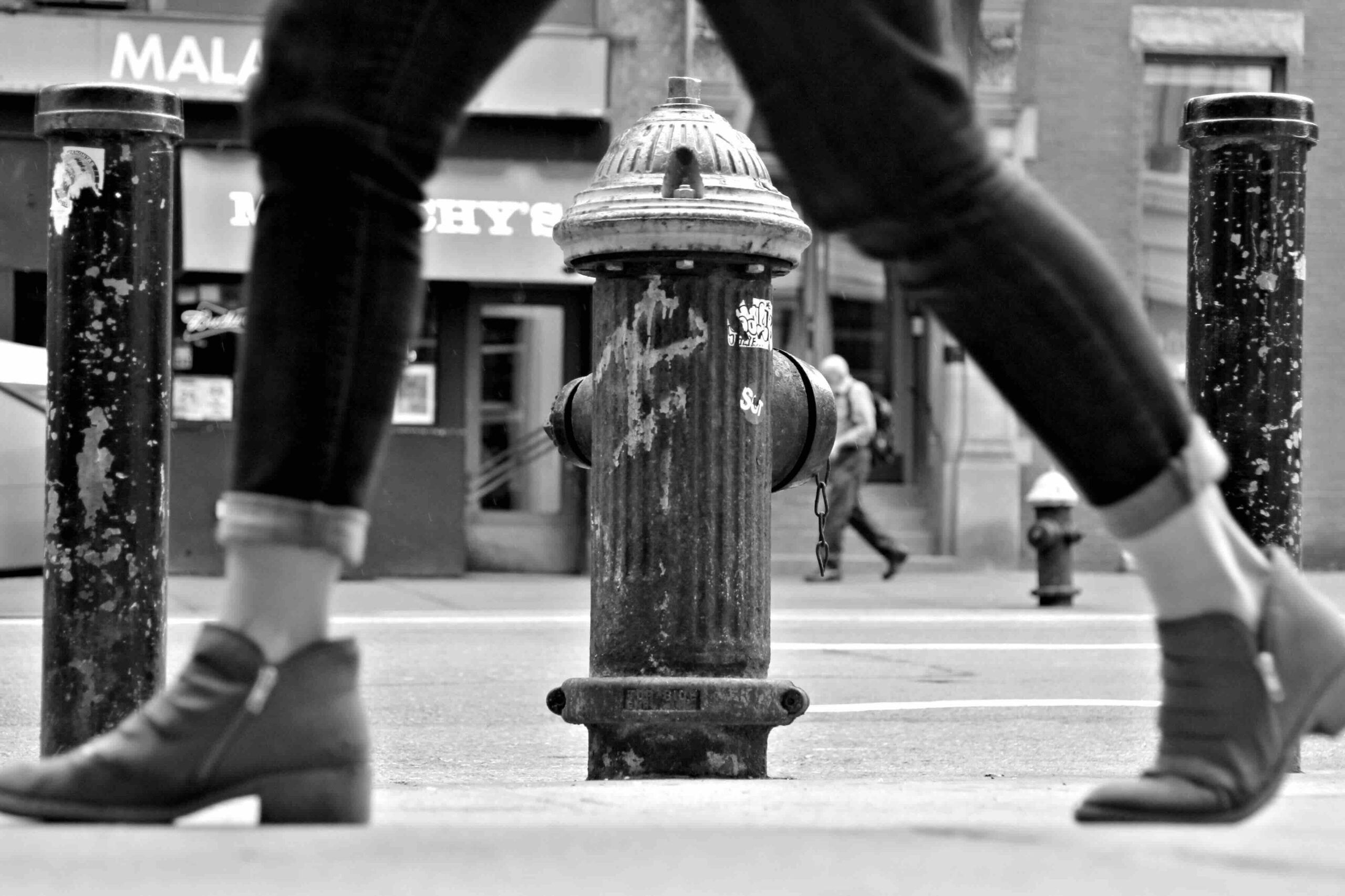 Women on the street Captured by Osman Diril